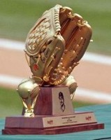 Adam Jones wins the Gold Glove